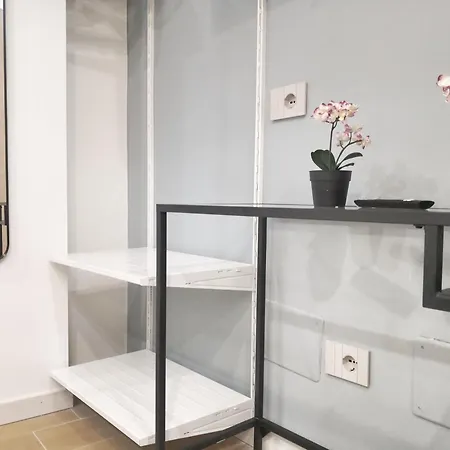 I-host Luxury - Bianca Appartement Como